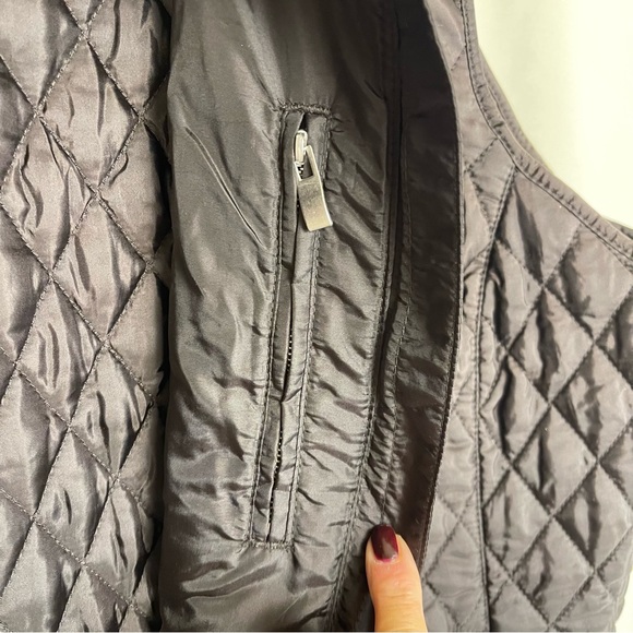Talbots Petites Womens Black Puffer Vest Zip front Pockets Sz 3XL. - Picture 6 of 12